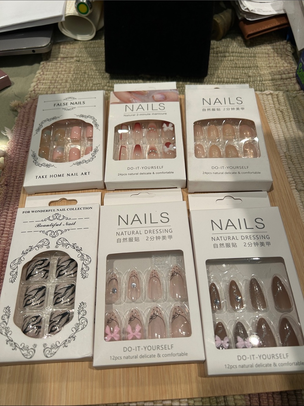 Neutral Glitter Press-On Nails Set